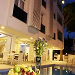 Letstay - Adults Only 호텔 4*