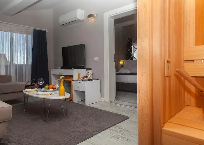 Letstay - Adults Only 4* Antalya