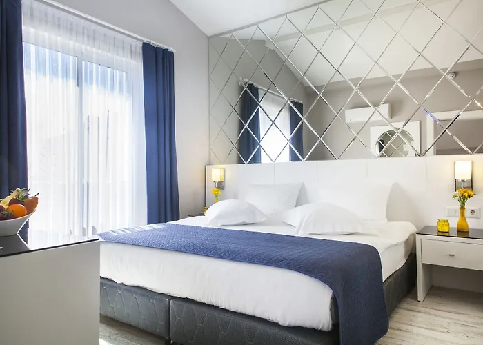 Letstay - Adults Only 4*