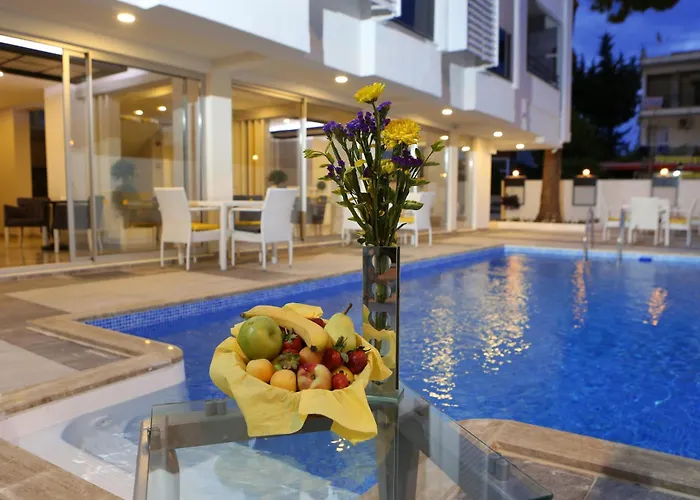 Hotel Letstay - Adults Only