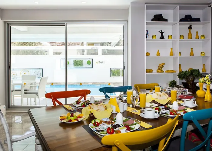 Hotel Letstay - Adults Only