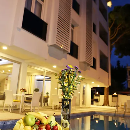 Letstay - Adults Only Hotel 4*